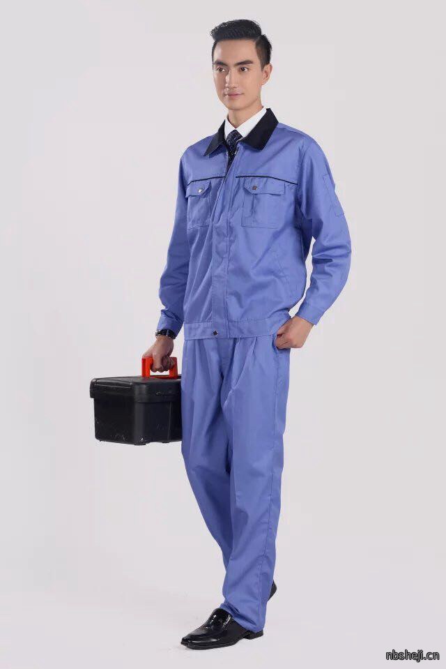 工作服