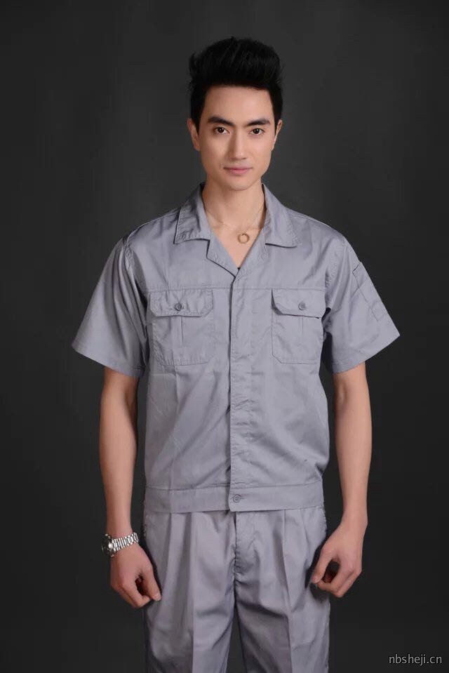 工作服